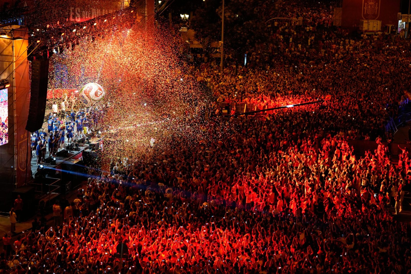 Spain's World Cup Heroes Return Home to a Sea of Devotion