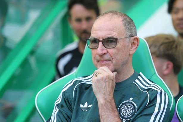 Martin O'Neill on Thin Ice as Celtic Fans Revolt