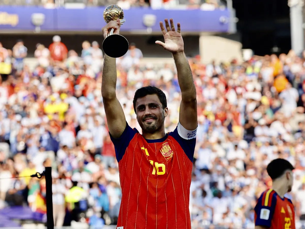 PSG Enter Rodri Race, Heat Up Competition with Real Madrid