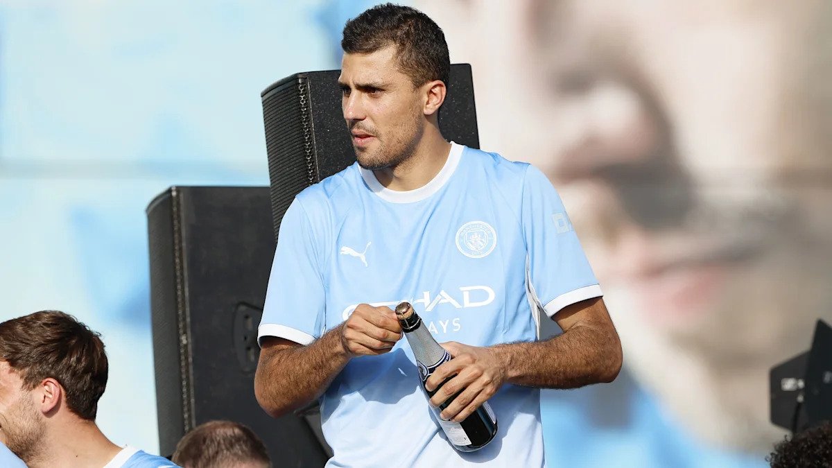 Rodri's Future in Doubt as City Reject Barcelona's Offer