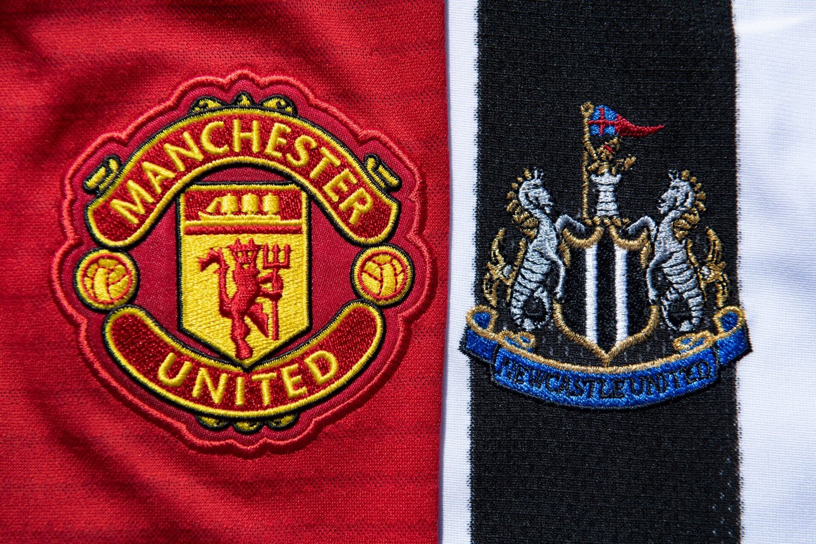 Newcastle United's Lewis Hall Pursued by Manchester United Amid Transfer Uncertainty