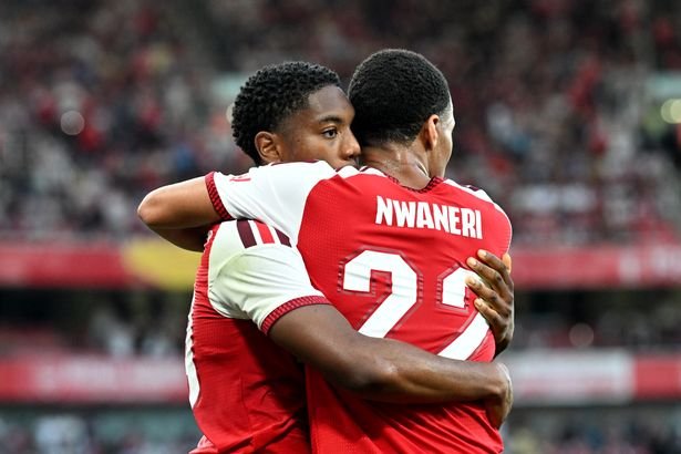 Nwaneri non-negotiable as Arsenal orchestrate double raid on Manchester United