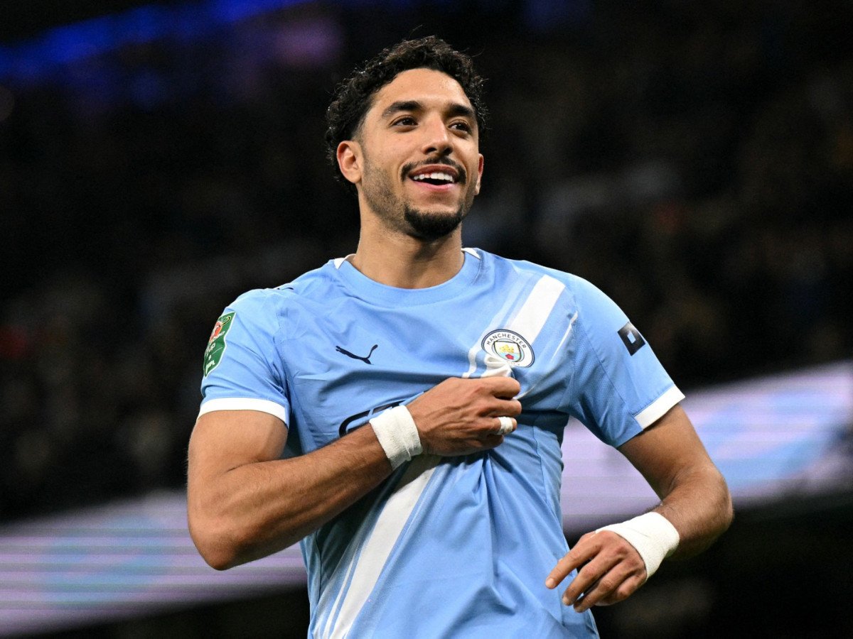 Transfer News: Tottenham Advance on £85m Savinho and Marmoush Deal as Manchester United Near £65m Baleba Move