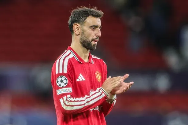 Michael Carrick Makes Bruno Fernandes Promise After Manchester United Star Spotted Limping