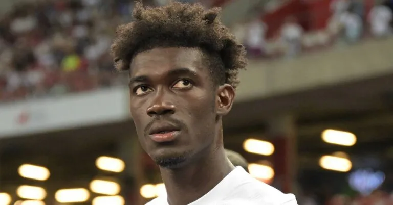 Bissouma Poised for Ajax Return as Free Agent Secures Eredivisie Deal