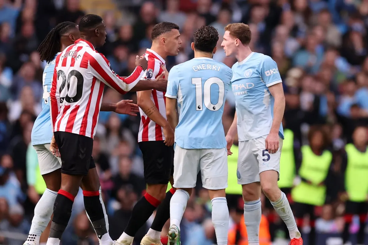 Manchester City Capitalize on Key Errors to Edge Sunderland at Etihad Stadium