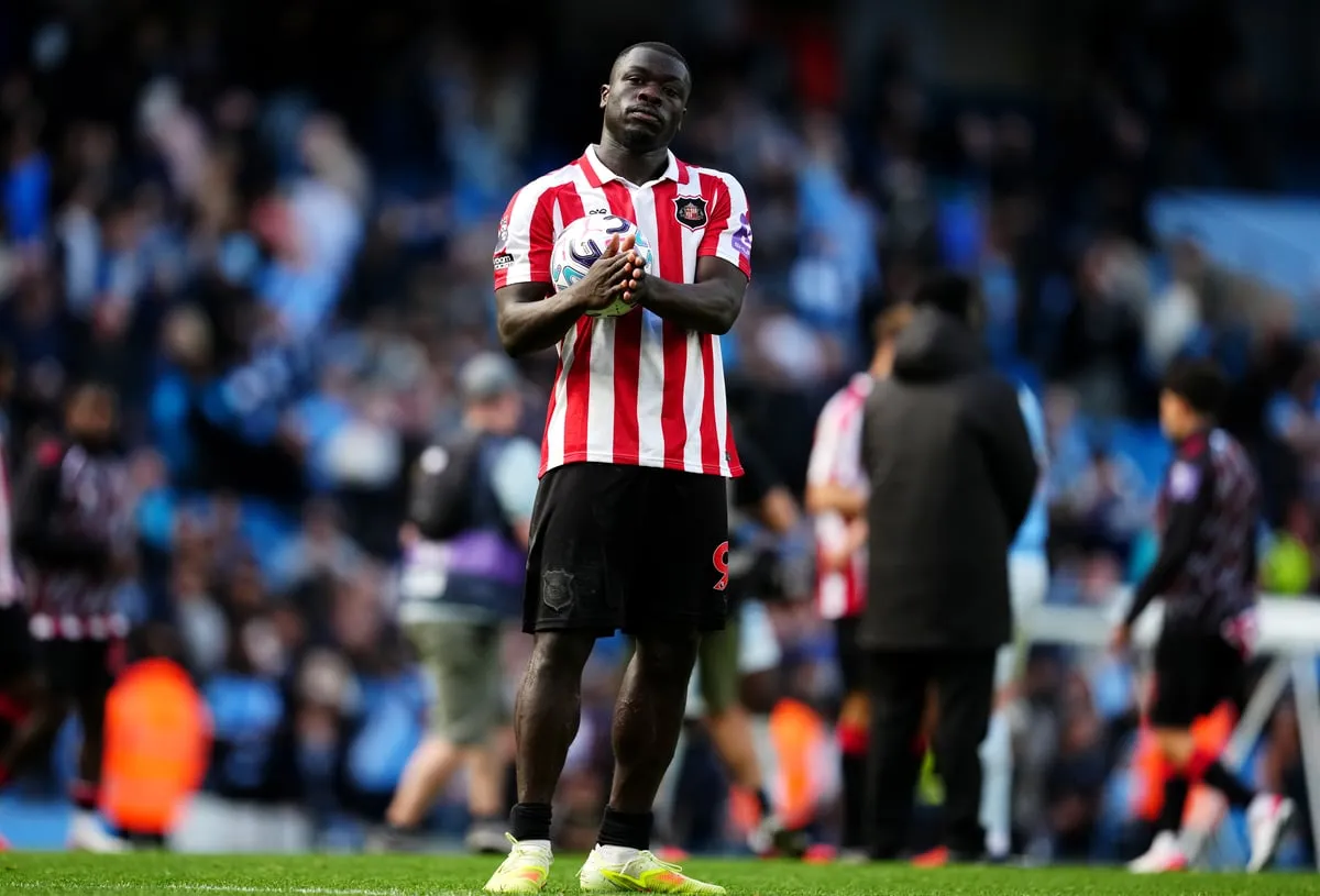 Brian Brobbey Demands Unity as Sunderland Look Beyond Relegation Zone Pressure
