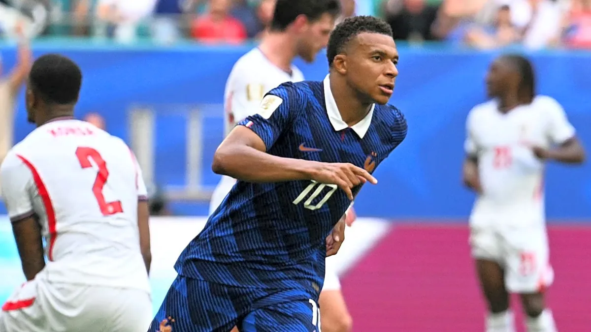 Mbappe shuts down Dembele rift rumors ahead of Ballon d'Or showdown