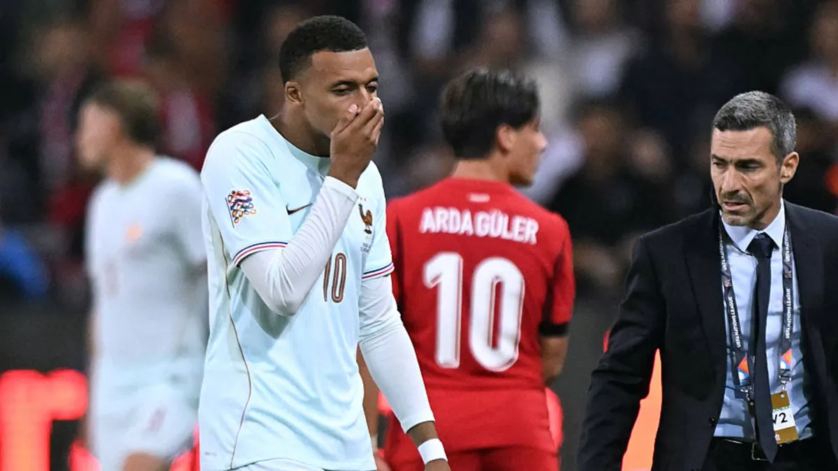 Kylian Mbappé Suffers Left Knee Injury on France Duty to Threaten Real Madrid Campaign