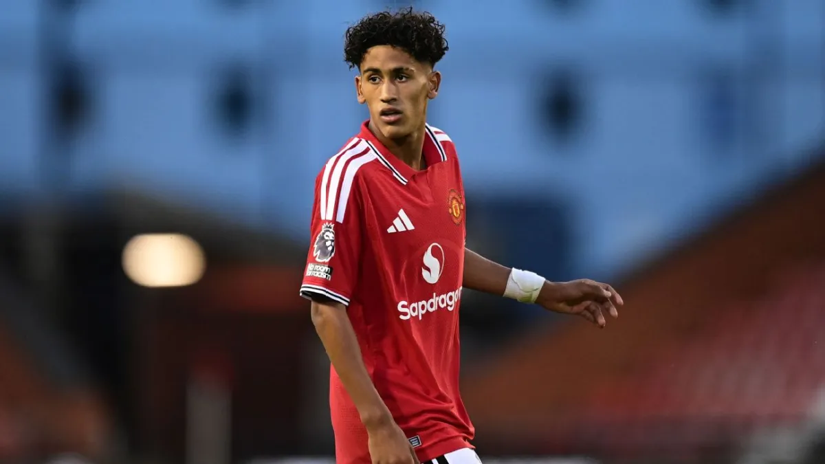 Manchester United’s 15-year-old wonderkid JJ Gabriel is...