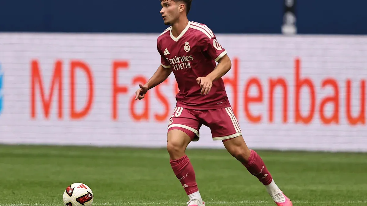 Real Madrid midfield crisis: Mourinho’s tactical dilemma after Castilla punishment and Atleti’s midfield dominance