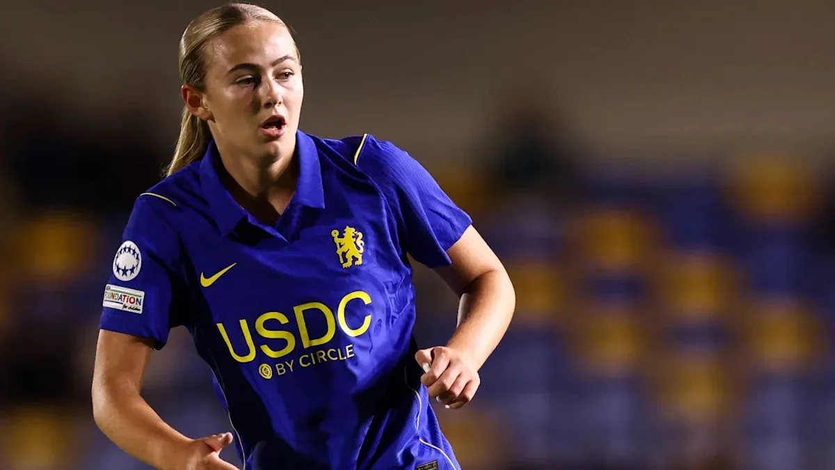 Lexi Potter: The 20-Year-Old Midfielder Poised to Redefine England’s Future