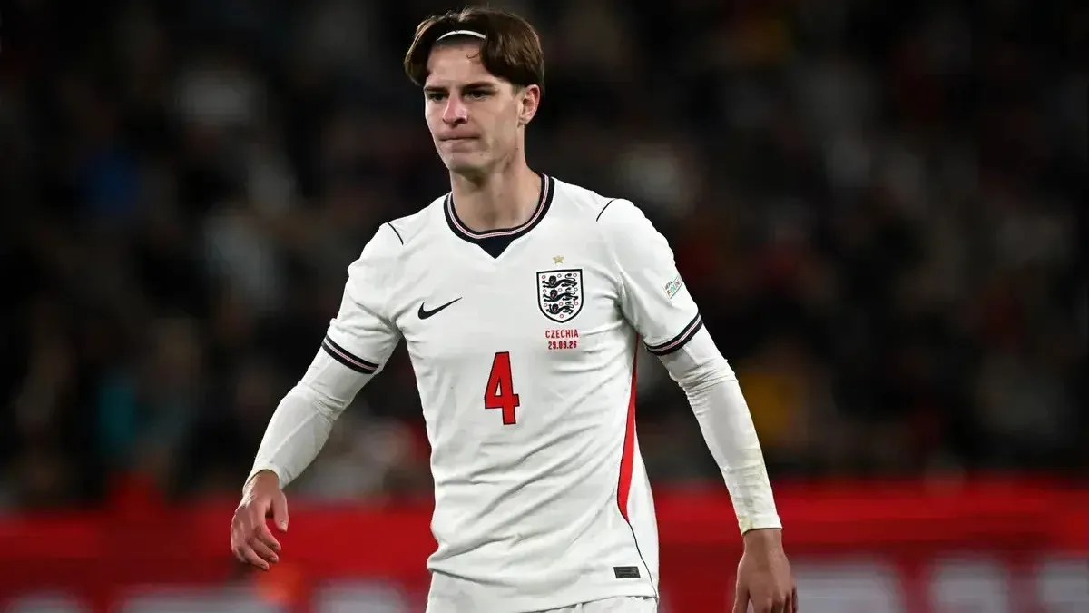 Real Madrid’s Midfield Crisis: Alex Scott Named as Potential Solution Amid Barcelona’s Gabriel Bid