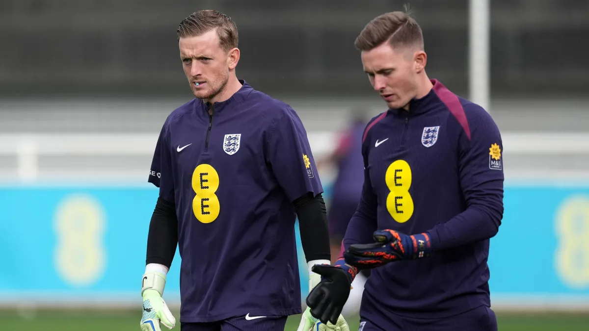England’s Goalkeeper Dilemma: Pickford’s Legacy or Henderson’s Breakthrough?
