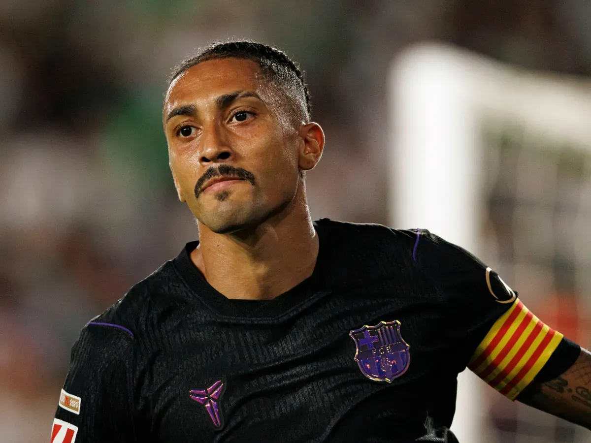 Barcelona’s Champions League Showdown: Raphinha’s Return, Gordon’s Test, and PSG’s Counterattack Threat