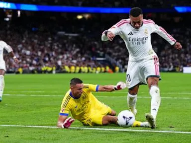 Kylian Mbappé Powers Real Madrid Past Sevilla as Unbeaten Runs Fall Across Europe